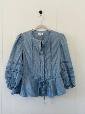 Wonderly Light Blue Lace-Trim Button Peplum Blouse